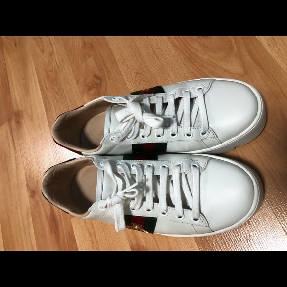 SOLD.  Gucci sneakers. - Picture 3 of 10